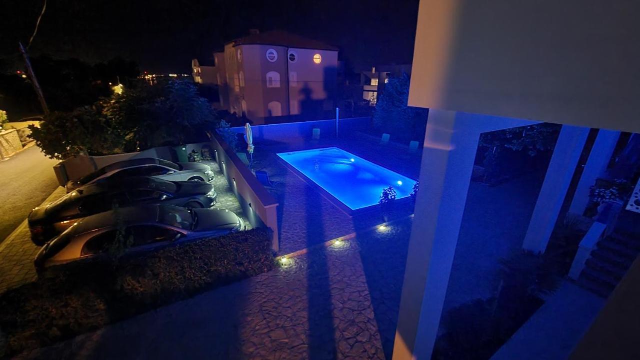 Apartment Alan 2 วรซี ภายนอก รูปภาพ