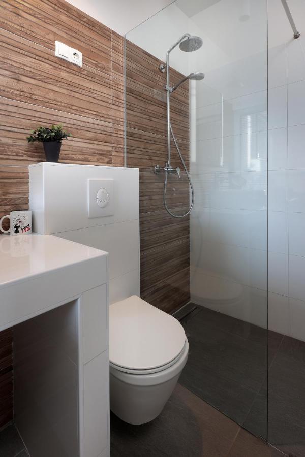 Apartment Alan 2 วรซี ภายนอก รูปภาพ