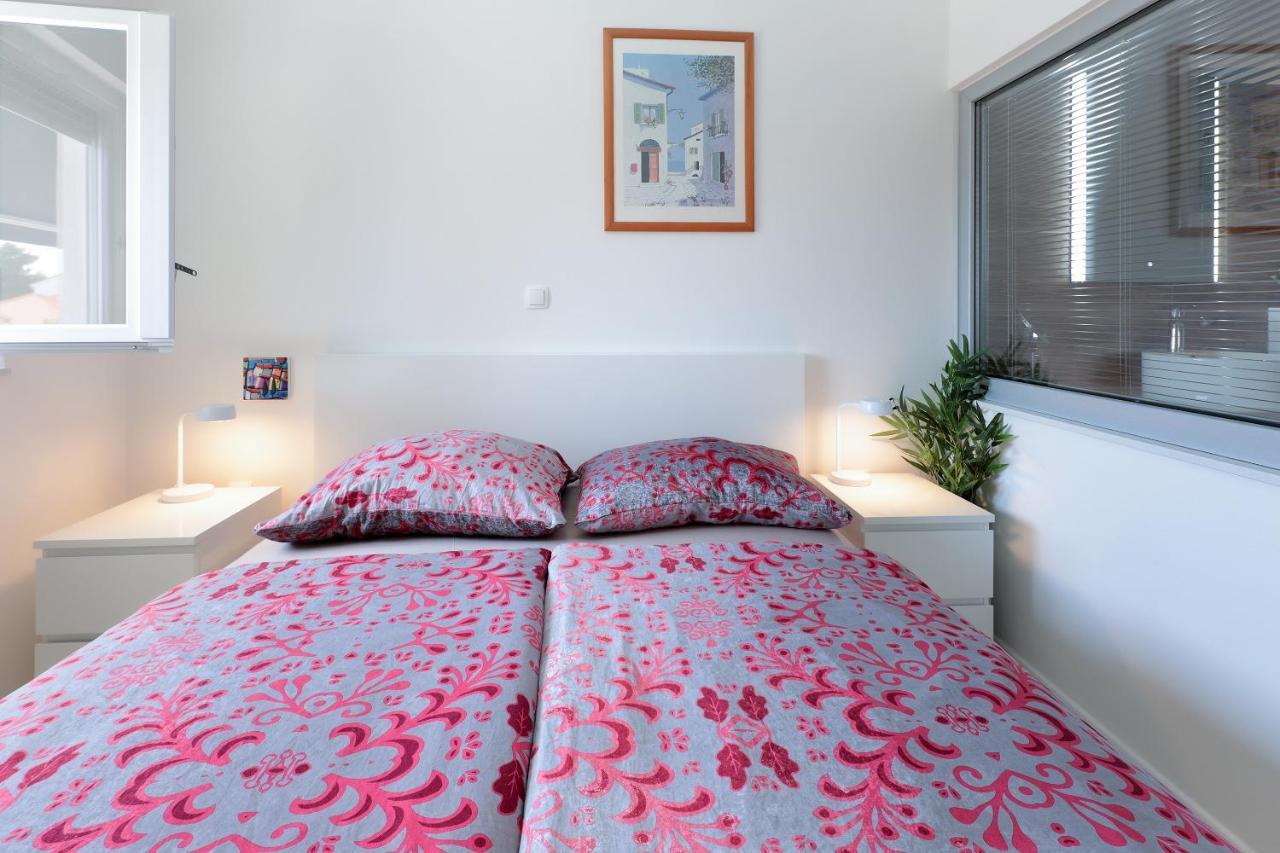 Apartment Alan 2 วรซี ภายนอก รูปภาพ